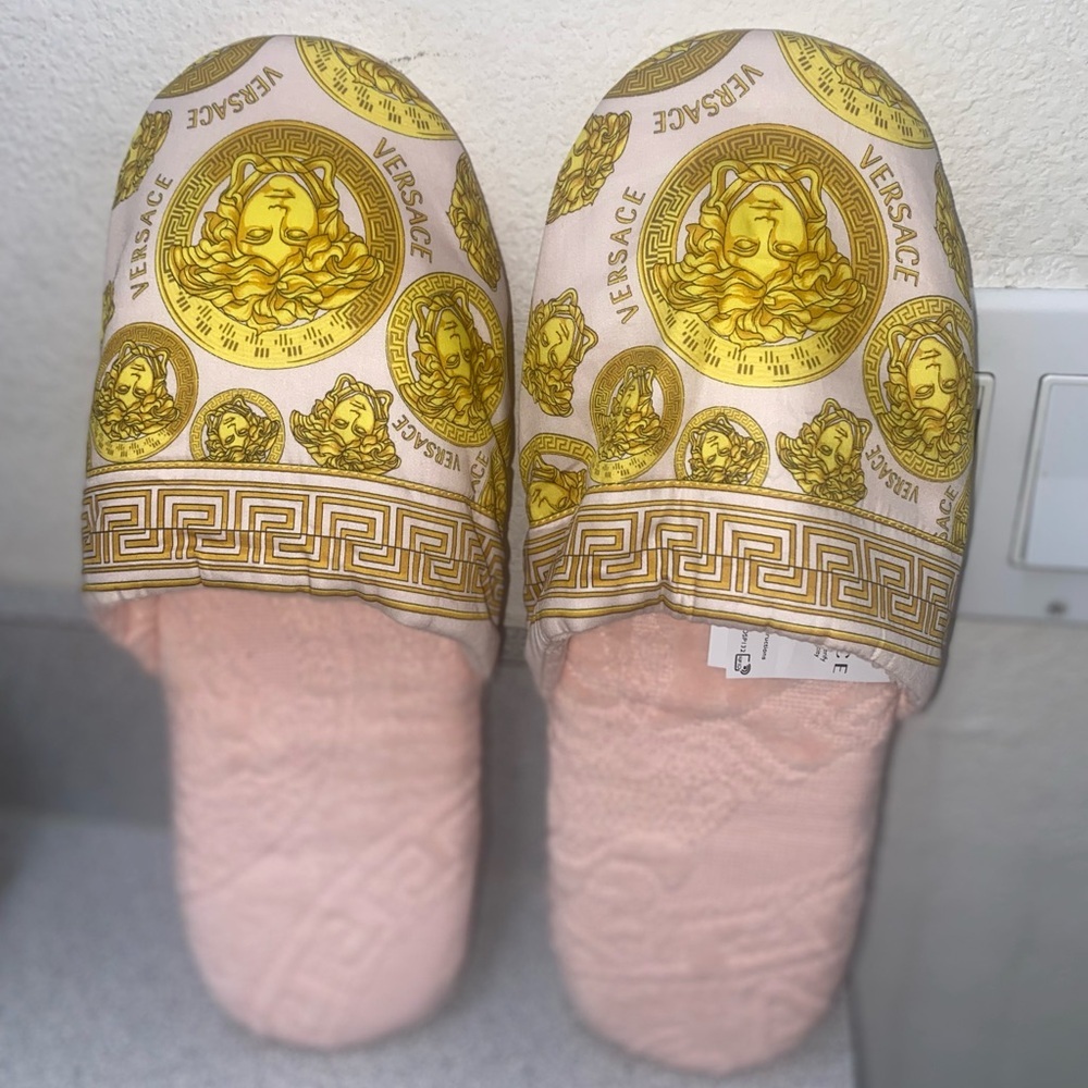 Versace XL(11-12) Medusa Pink & Gold House Slippers NWT Brand NIP